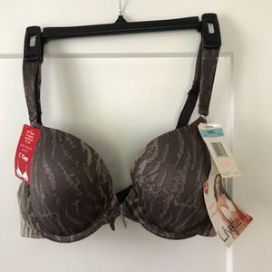 NWT Lilyette Custom Lift Uplifting Bra - 38C - They don't make these anymore!